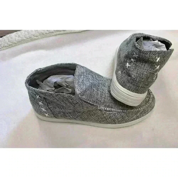 Outwoods Grey Slip On Moccasins - Picture 5 of 7